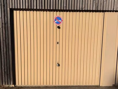 garage fermé à louer vertou