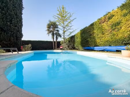 belle maison 4 chambres avec piscine