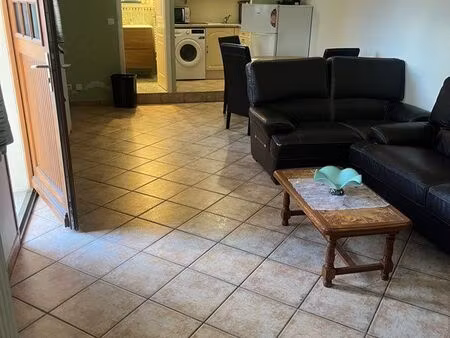 petite maison confortable et bien desservi dans un cartier très calme