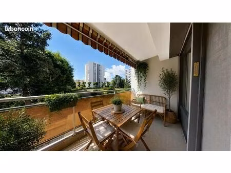 appartement 6 pièces 126 m²
