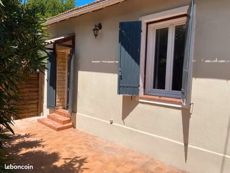 maison t2 avec jardin et terrasse