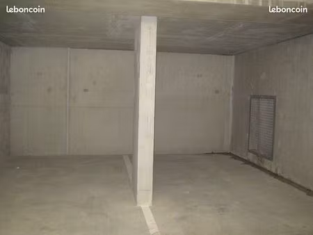 place de parking en sous sol
