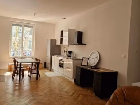 appartement 2 pièces 50 m²