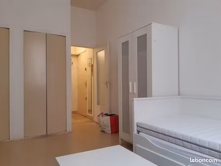 agreable studio meublé centre ville bellecour