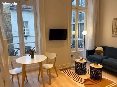 studio 1 pièce 20 m²