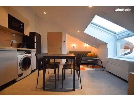 appartement meublé  climatisé avec parking et cave à villeurbanne