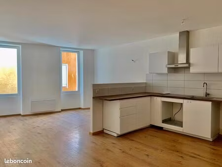 appartement 3 pièces 75 m²