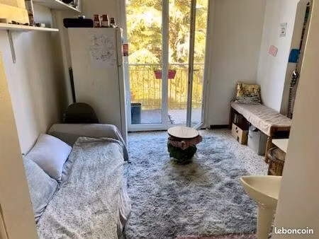 appartement 2 pièces non meublé dans la campagne de ventabren