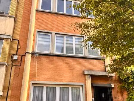 app 1 ch de 70 m2 très lumineux avec balcon