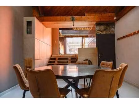 lieu hybride a usage mixte 581m² + terrasse 50m²
