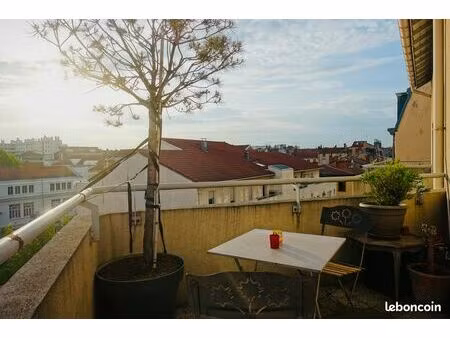 t4 duplex avec balcon et garage