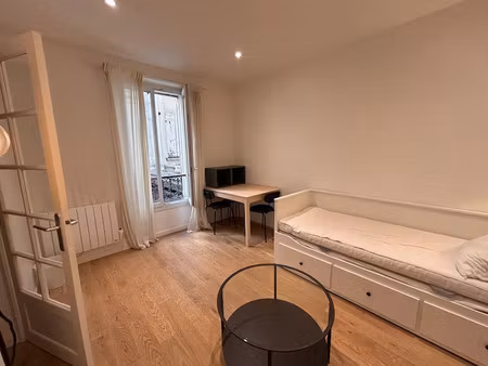 location meublée appartement 1 pièce 22 m² à paris 13ème (75013)  1 000 €
