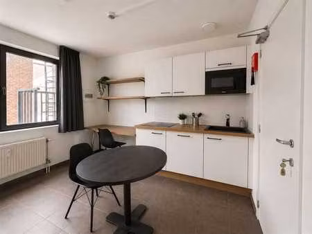 studio meublé très bien situé leuven