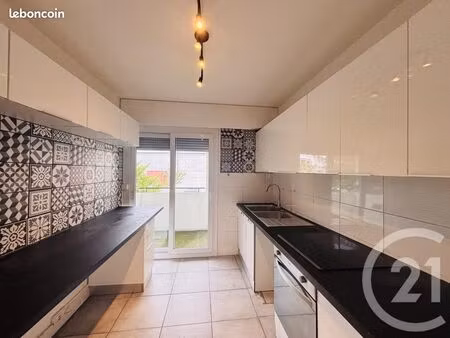 appartement 3 pièces 68 m²