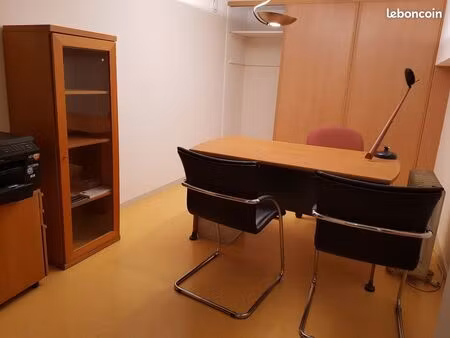 bureau meublé + salle de réunion - champagne au mont d'or centre
