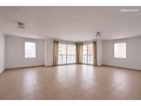 appartement 5 pièces 137 m²