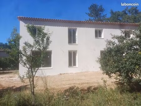 maison familiale de 95 m2 avec jardin