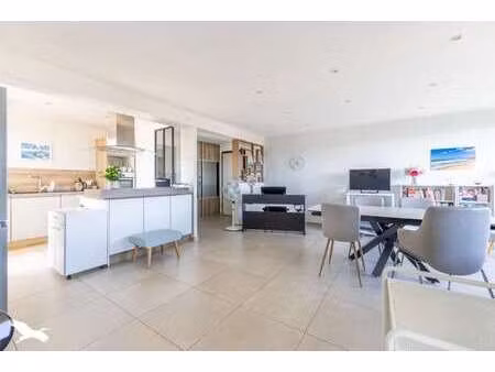 vente appartement 4 pièces à la roche-sur-yon (85000) : à vendre 4 pièces / 88m² la roche-