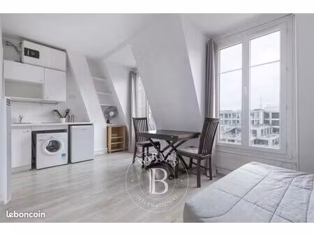 studio 1 pièce 19 m²