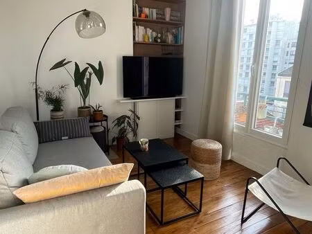 paris 20 charmant 2 pièces refait à neuf vue dégagée