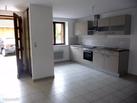 appartement t3-92m2-le val d'ajol 88340