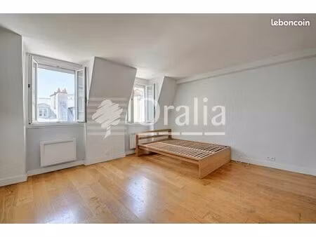 studio 1 pièce 28 m²
