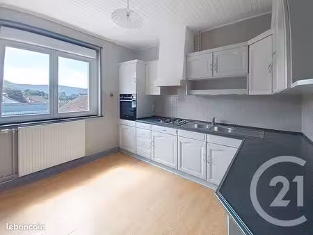 appartement 4 pièces 92 m²