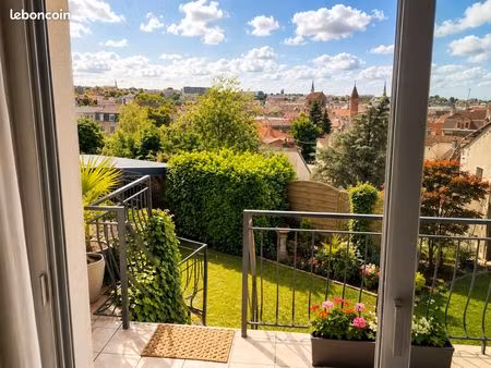 maison vue dégagée sur la ville et le château-epinal