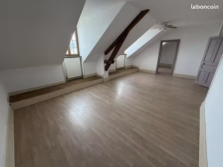 appartement 3 pièces 85 m²