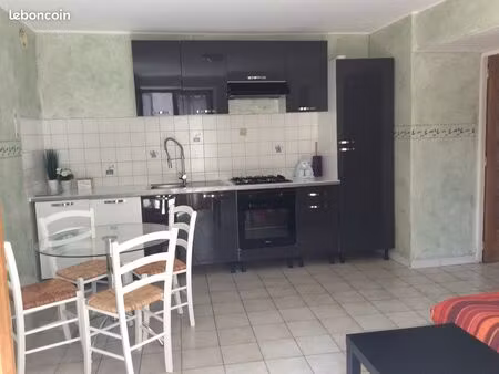 bel appartement très lumineux