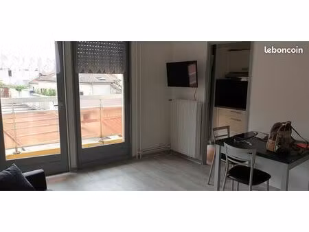 studio f1