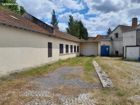 local industriel 340 m²