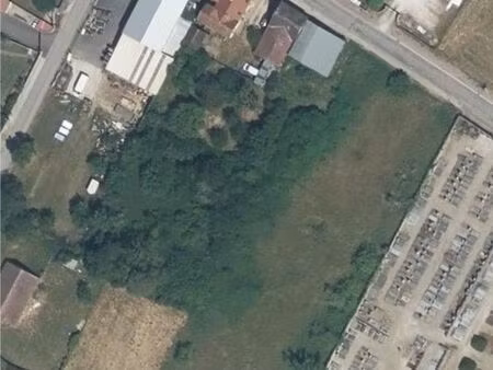 terrain 4 348 m² – guerchy (valravillon)
