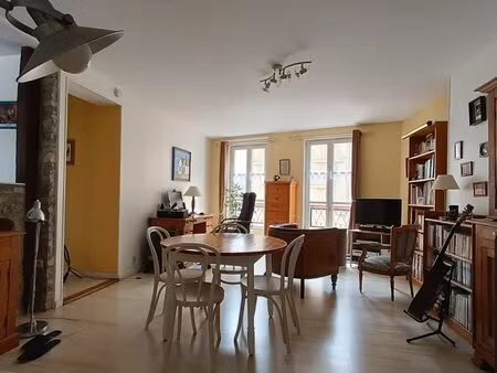 appartement 4 pièces 74 m²