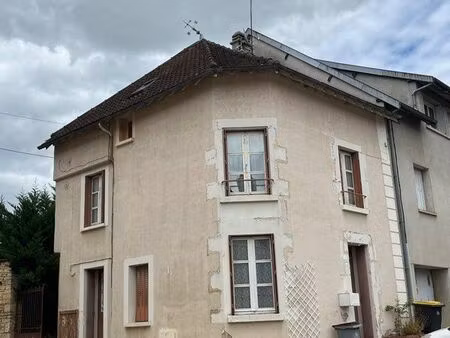 maison de ville  cœur de village