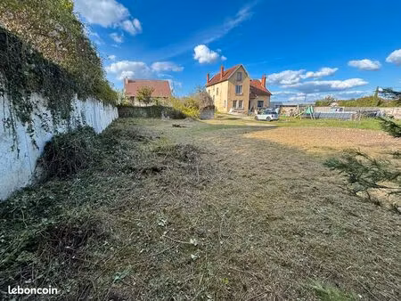 terrain auxerre - quartier de la noue (676m²)
