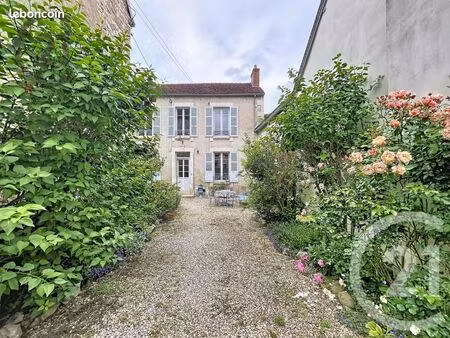 maison 4 pièces 119 m²