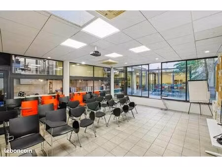 bureaux 420 m²