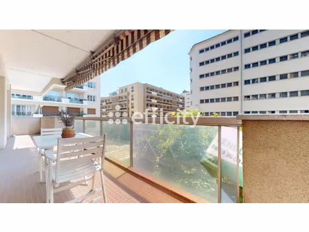 appartement de luxe à vendre dans le quartier tête d'or-foch-vitton
