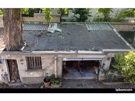 entrepôt - garage fermé