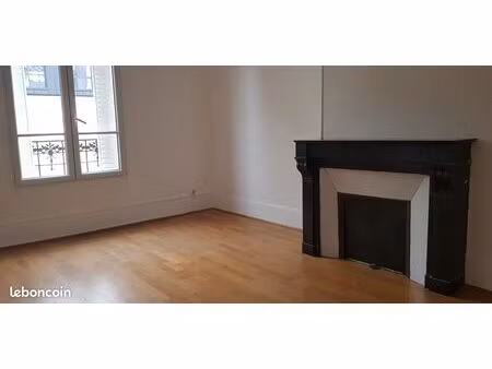 appartement 3 pièces 54m² loyer 1490/mois cc
