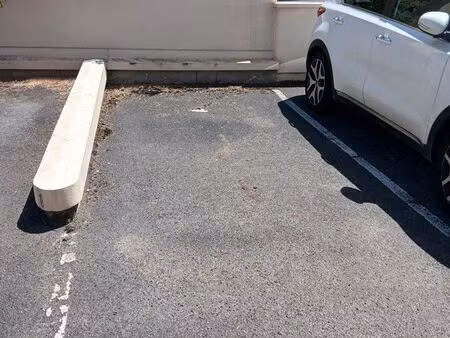place de parking à louer