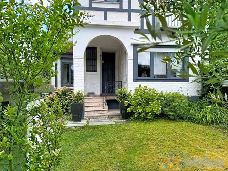 maison de luxe à vendre dans le quartier francs-epinette