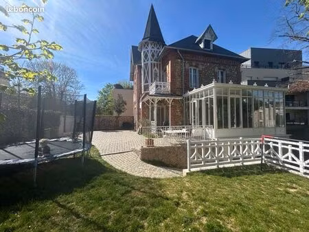 belle villa à sceaux proche coulée verte