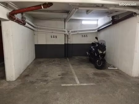 location moto scooter paris 12