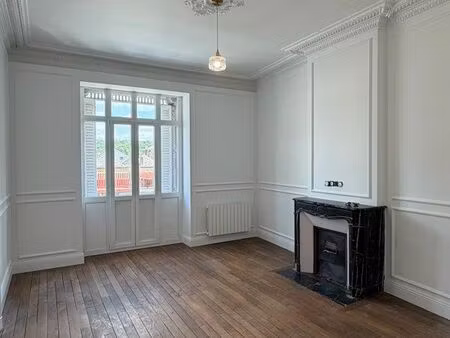 appartement 81m2 entièrement rénové