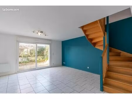 appartement 5 pièces 82 m²