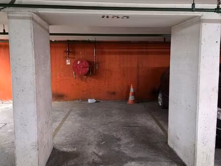 place de parking à louer – paris 3e – rue des haudriettes