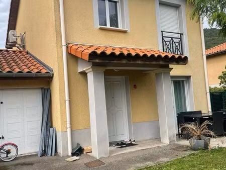 ? maison 95 m² – 3 chambres – jardin et garage – beauchastel