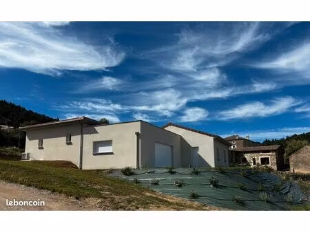 maison 4 chambres. vue magnifique